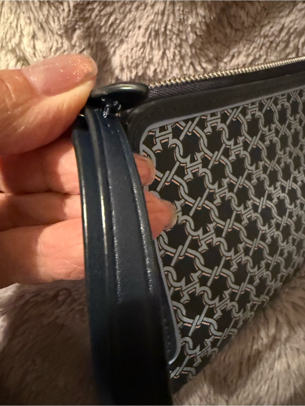 Kate Spade New York Spade Link Saffiano PVC Mini L-Zip Wristlet Blue Geometric - Picture 5 of 9